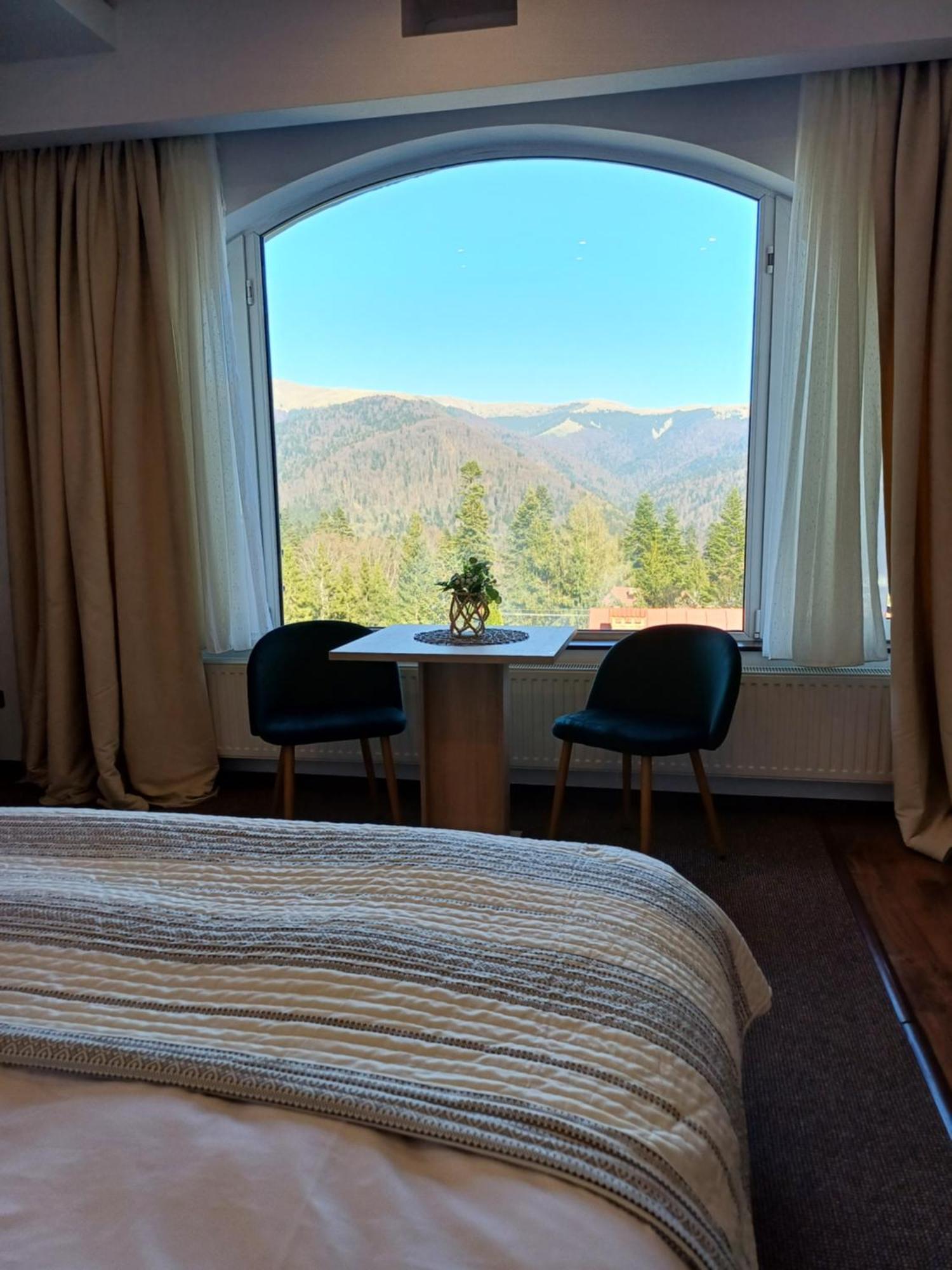 Apartamente Private A&L View Sinaia Exteriör bild